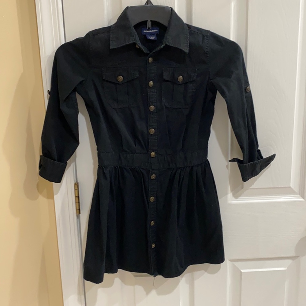 Great condition for a jean dress.